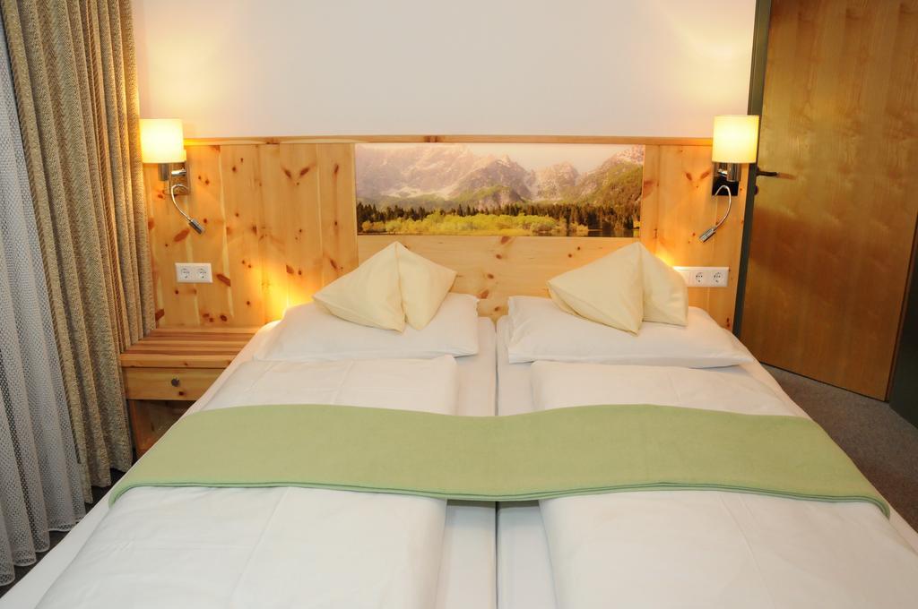 Hotel Vital Bad Bleiberg Room photo